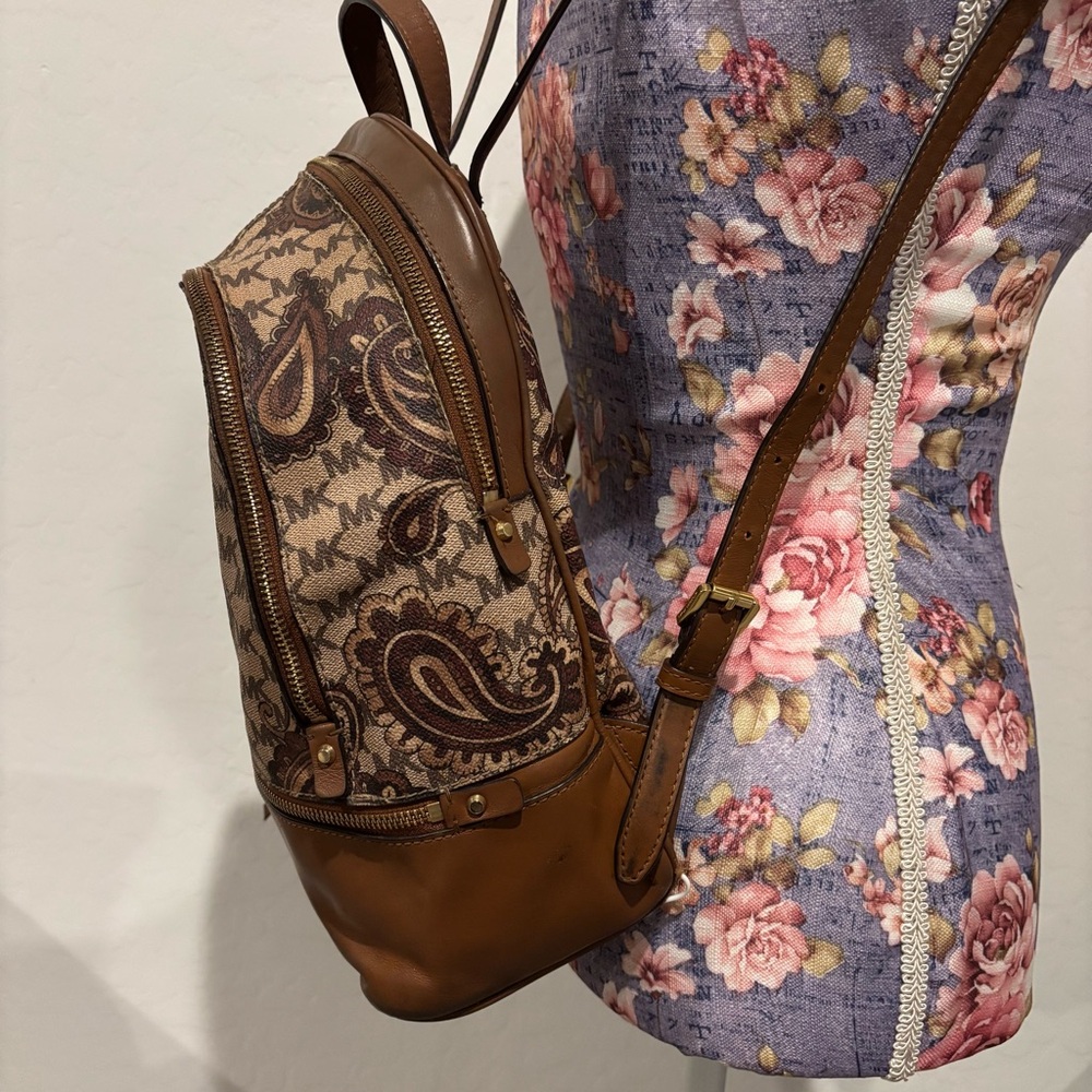 Michael Kors paisley printed canvas and leather backpack - Picture 8 of 14